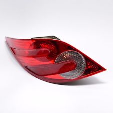 Aizmugures lukturis Mercede-Benz R-klases W251 (2005-2010), kreis. ― AUTOERA.LV