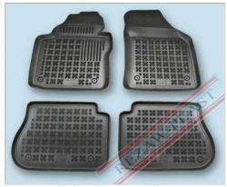 Gumijas paklāju komp. VW Caddy (2004-2010), vanniņas ― AUTOERA.LV