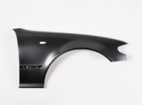 Priekšējais spārns BMW 3-serija E46 (2001-2005), pasažieru pusē 