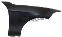 Spārns BMW 1-serija F20 (2011-2019), lab. ― AUTOERA.LV