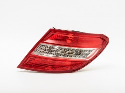 Aizmugures lukturis LED Mercedes-Benz C-class W204 (2007-2011), lab.pusē  ― AUTOERA.LV