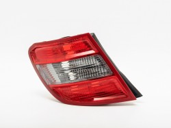 Aizmugures lukturis Mercedes-Benz C-class W204 (2007-2011), kreis.  ― AUTOERA.LV