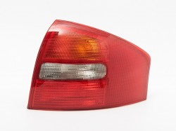Aizmugures lukturis Audi A6 C5 (1997-2001), lab. ― AUTOERA.LV