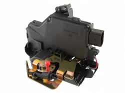 Priekšējas durvju slēdzene , labā pusē priekš AUDI A4 B6 (2000-2004)/ A6 C5 (1997-2005) ― AUTOERA.LV