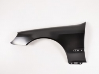 Priekšējais spārns Mercedes-Benz S-class W220 (1999-2005), kreis.pusē