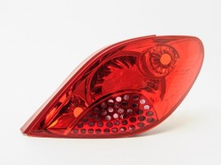 Aizmugurējais lukturis Peugeot 207 (2006-2013), pasažieru pusē ― AUTOERA.LV