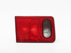 Aizm.lukturis Audi A8 (1994-2002), vidus daļa, kreis. pusē ― AUTOERA.LV