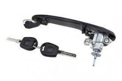 Priekš. durvju rokturis VW Sharan (2006-2010), kreis.=lab. ― AUTOERA.LV