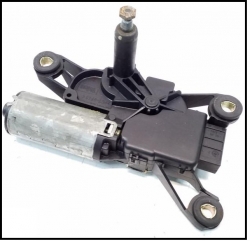Aizmugurējais logu tīrītāja motors no BMW X5 E53 (1999-2006)  ― AUTOERA.LV