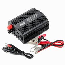 Strāvas pārveidotājs 12V uz 230V (300W) ― AUTOERA.LV
