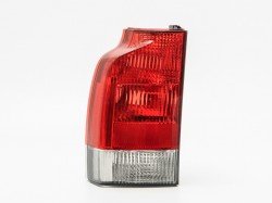 Aizmugures lukturis Volvo V70 (2000-2005), kreis.pusē ― AUTOERA.LV