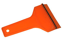 Plastmasa ledus skrapeklis ― AUTOERA.LV