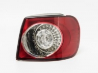 Aizmugures lukturis VW Golf Plus (2005-2009), lab.puse /stūris