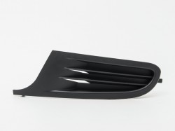 Bamperu apakšeja reste VW Golf VI (2008-2012), kreis.puse ― AUTOERA.LV