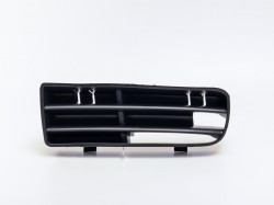 Reste bamperī VW Golf IV (1998-2003), kreisa pusē ― AUTOERA.LV