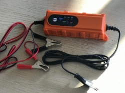 Impulsa AKB ladētājs, max 3.8A, 12V  ― AUTOERA.LV