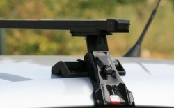 Bagāžnieka stipr.kompl ar stieņiem DROMADER D-1 (ar standartu jumtu) ― AUTOERA.LV