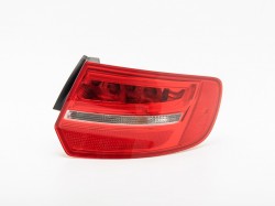 Aizmugures stūris Audi A3 (2008-2012), stūris, lab.pusē ― AUTOERA.LV