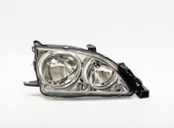 Priekš.lukturis Toyota Avensis (2000-2003), kreis. ― AUTOERA.LV