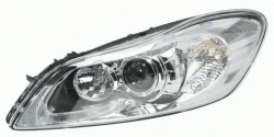 Priekšējais lukturis Volvo С30 (2010-2012), kreis.puse ― AUTOERA.LV