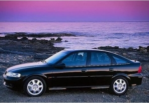 Vectra B (1995-2002)