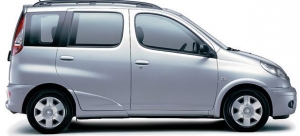 Yaris Verso (1999-2005)
